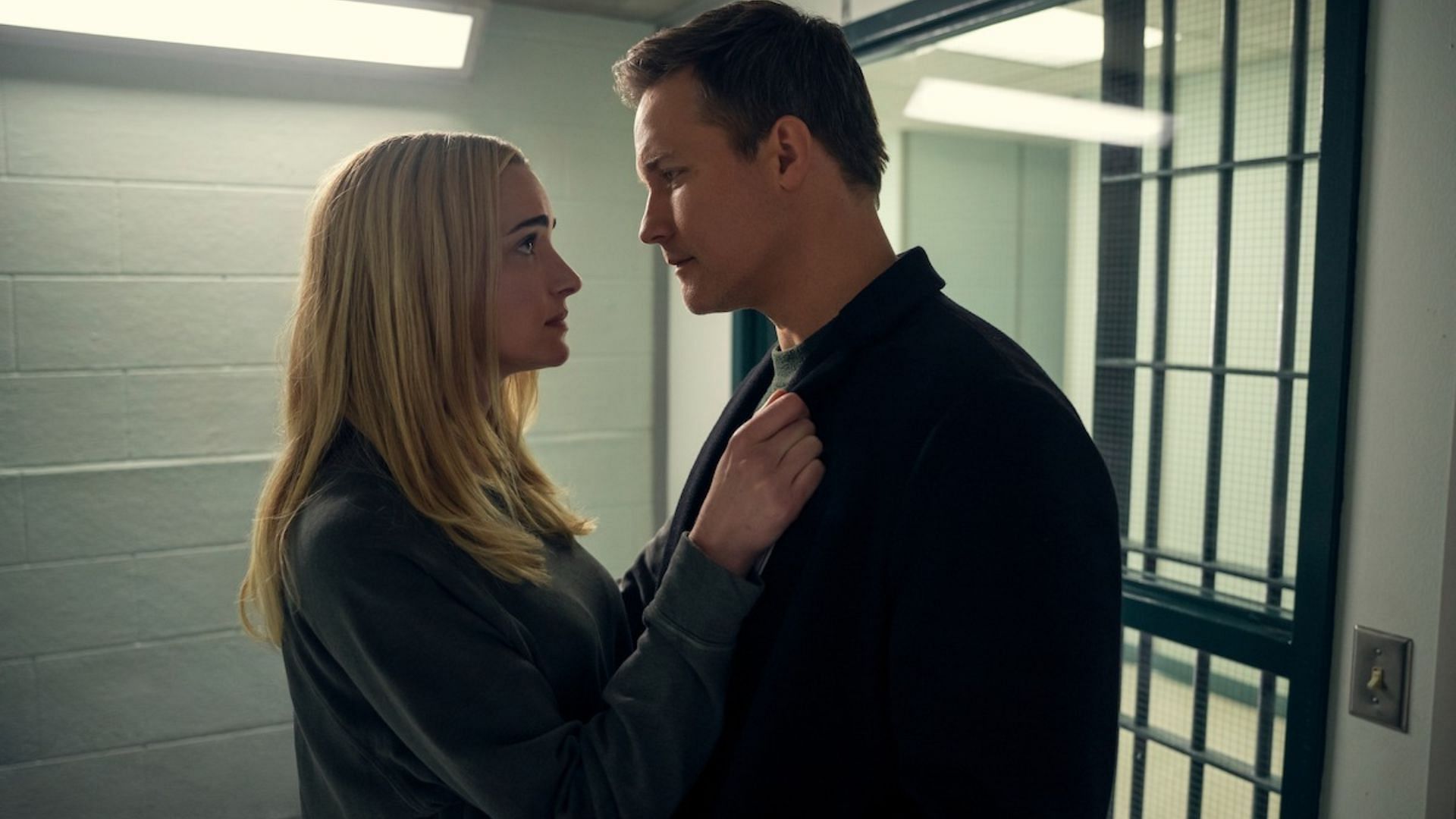 The dynamics between Ginny and Austin post-trial: A still from Ginny and Georgia season 3 (Image via Netflix)